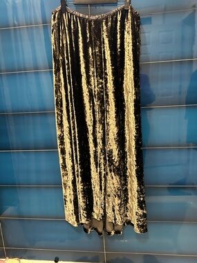 Dries Van Noten Velvet Skirt (FR 42)